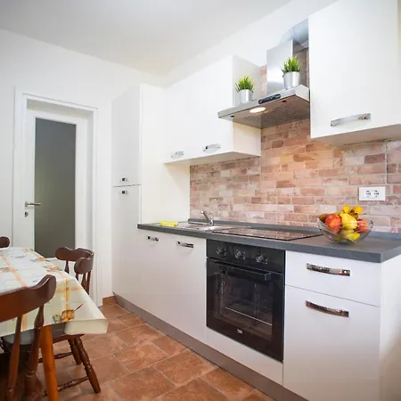 Nina Apartman Rovinj